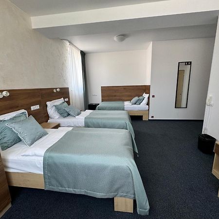 Sport Hotel Sletiste Κλάντνο Εξωτερικό φωτογραφία