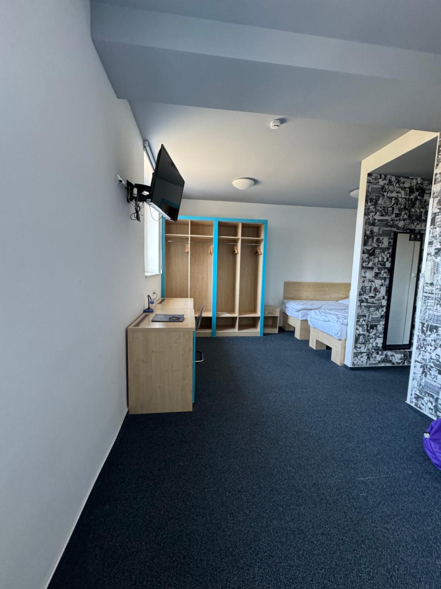 Sport Hotel Sletiste Κλάντνο Εξωτερικό φωτογραφία
