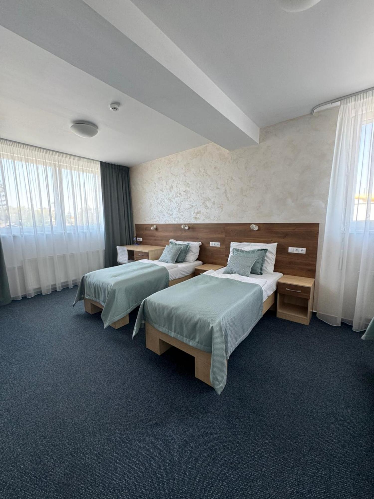 Sport Hotel Sletiste Κλάντνο Εξωτερικό φωτογραφία