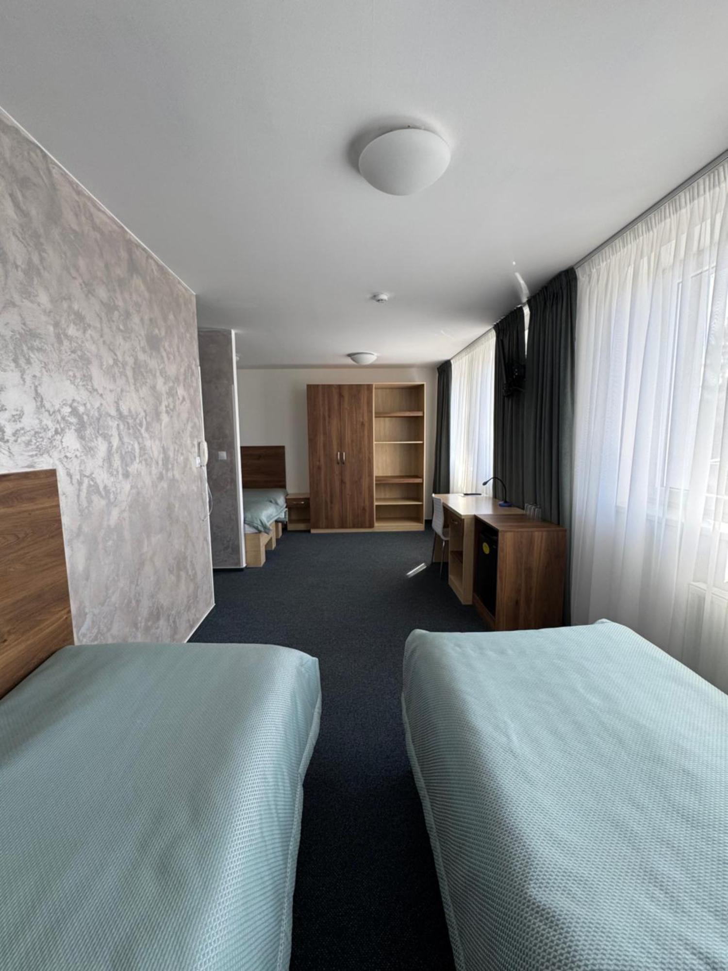 Sport Hotel Sletiste Κλάντνο Εξωτερικό φωτογραφία