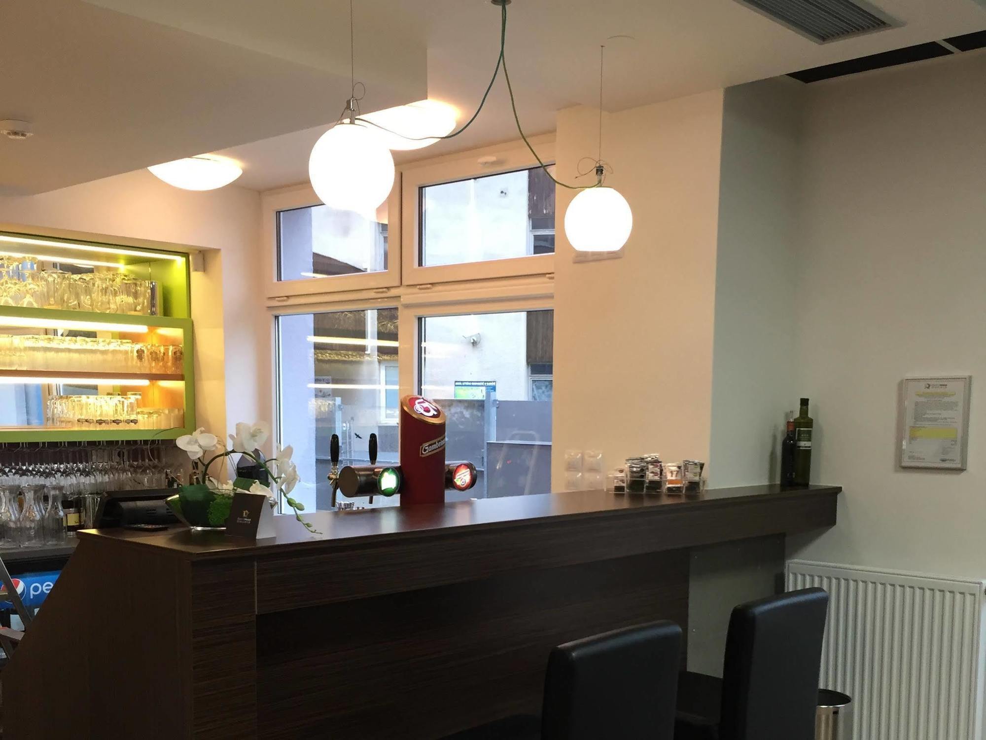 Sport Hotel Sletiste Κλάντνο Εξωτερικό φωτογραφία