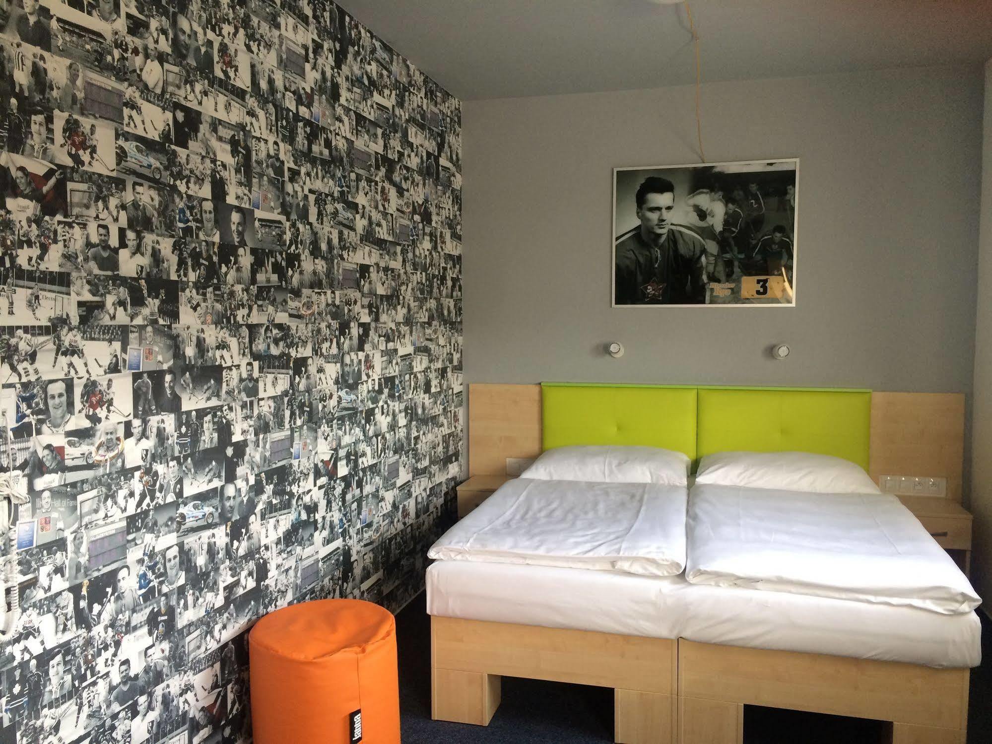 Sport Hotel Sletiste Κλάντνο Εξωτερικό φωτογραφία